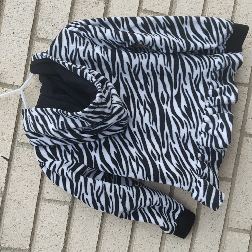 Black&White Zebra Jacket - Picture 8 of 9
